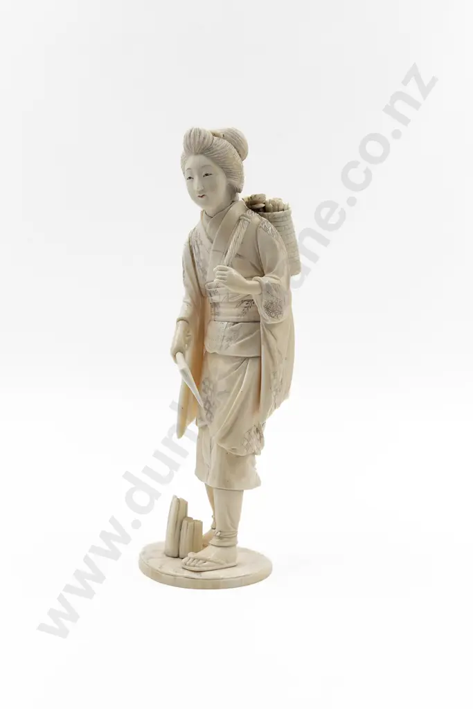 Japanese Carved Ivory Figure of a Gardener Image 1++