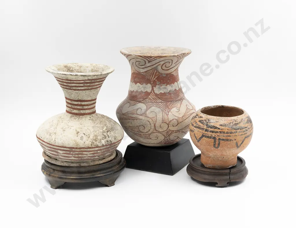 Three Pre-Columbian vases Image 1++