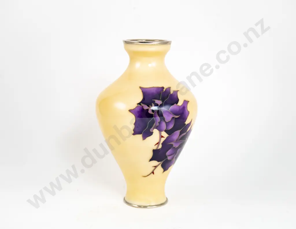 A Japanese Cloisonne Vase In The Manner Of Ando Jubei Image 1++