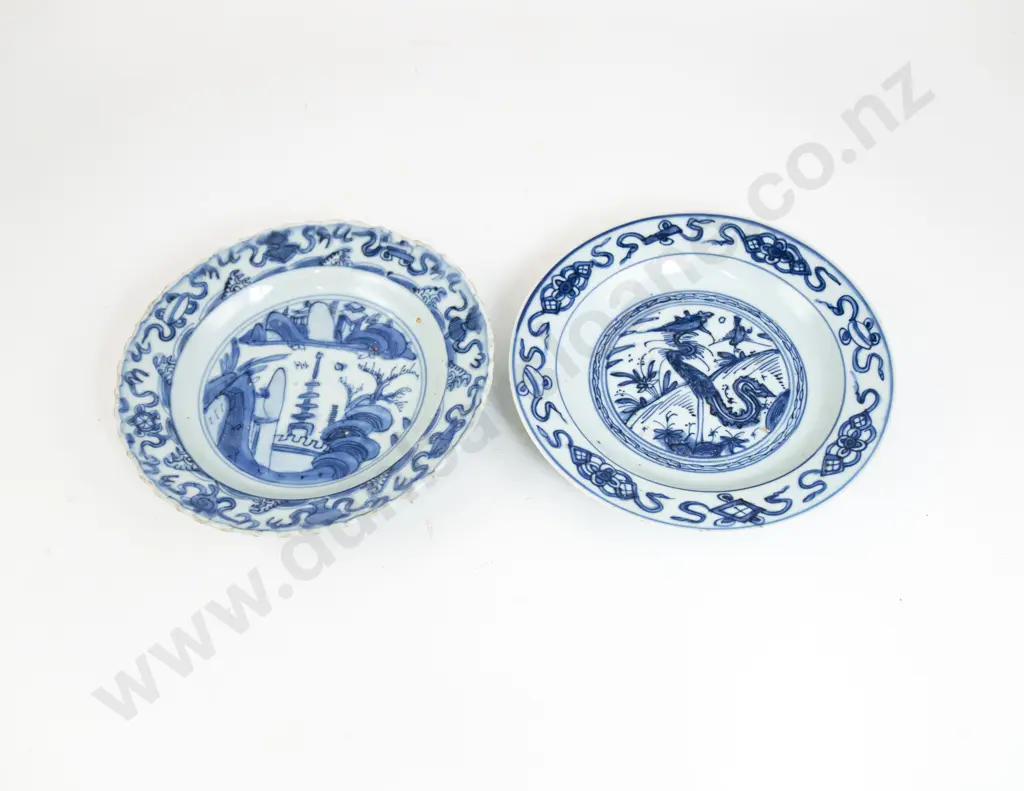 Two Blue And White Chinese Export Ware Plates Image 1++