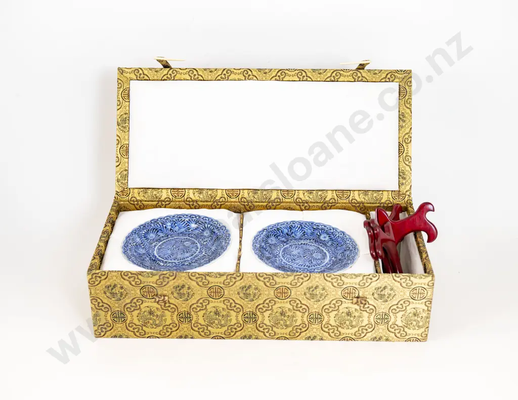Two Late Period Qing Dynasty Blue And White Plates Image 1++