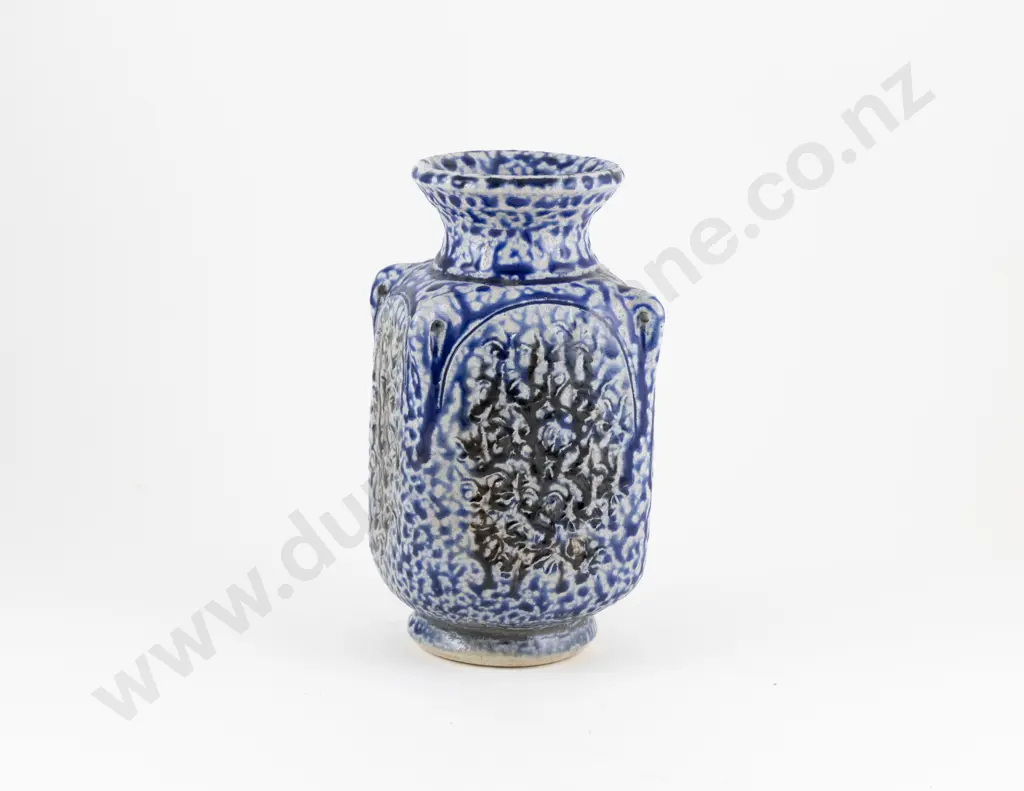 Pamella Annsouth Vase Image 1++
