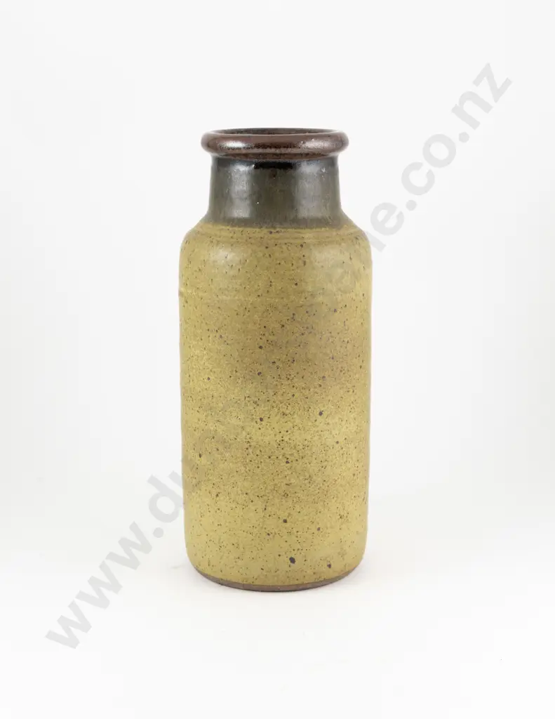NZ Pottery Tall Cylindrical Vase Image 1++