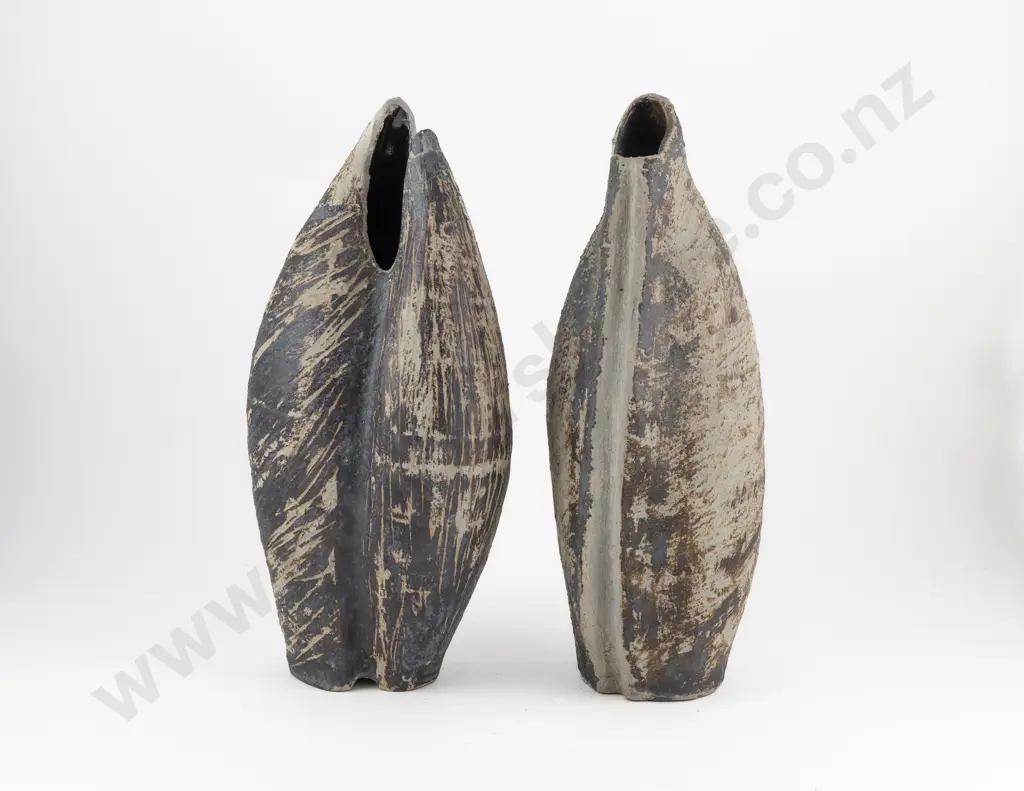 David Brokenshire Pod Form Vessels Image 1++