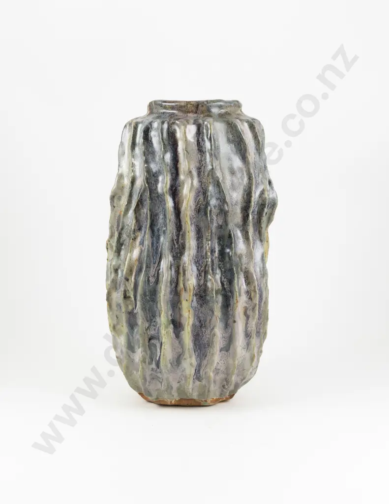 NZ Pottery Ridged Vase Image 1++