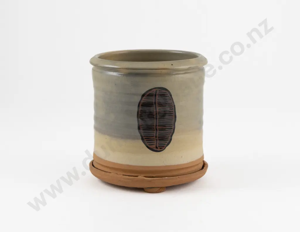 Paul Maysek Pot/Drainer Image 1++