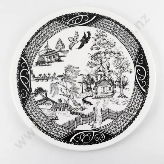 Studio Ceramics (NZ) Charger