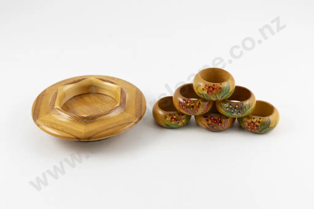 Sovereign Woodworkers Ltd Bowl Image 1++