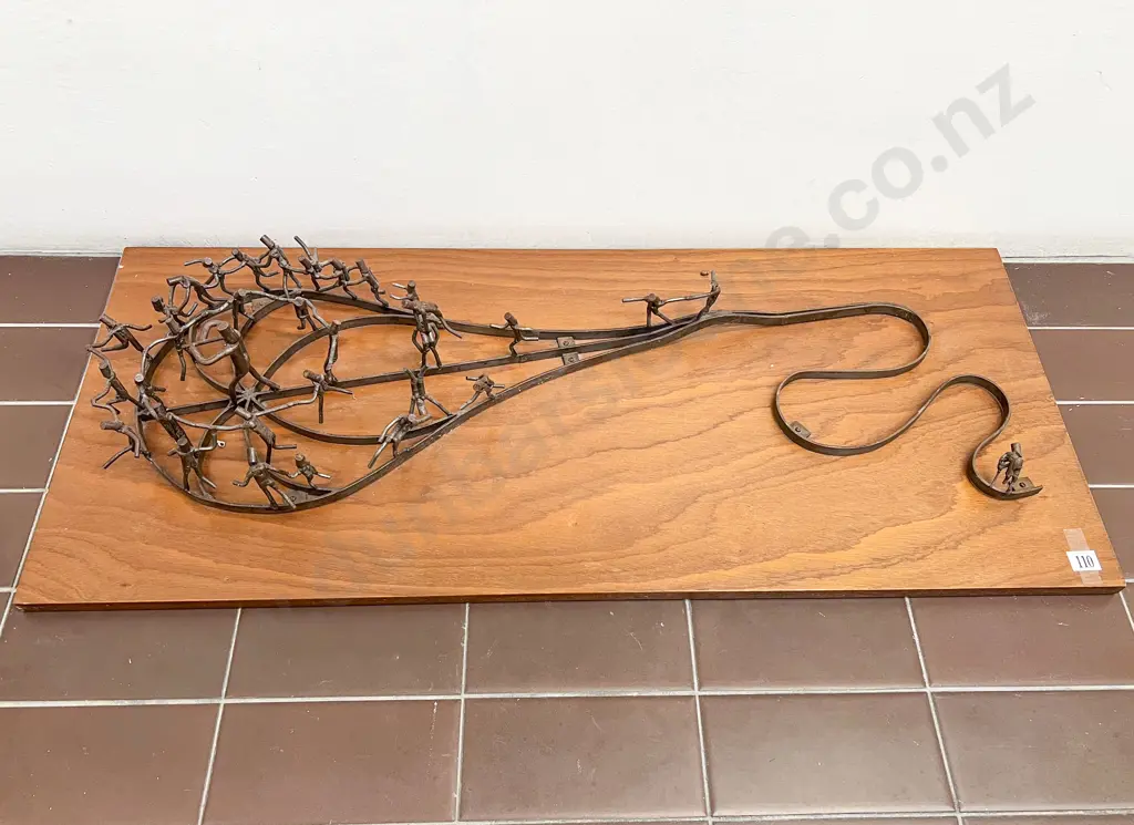 Unknown Artist - Bronze Sculpture Image 1++