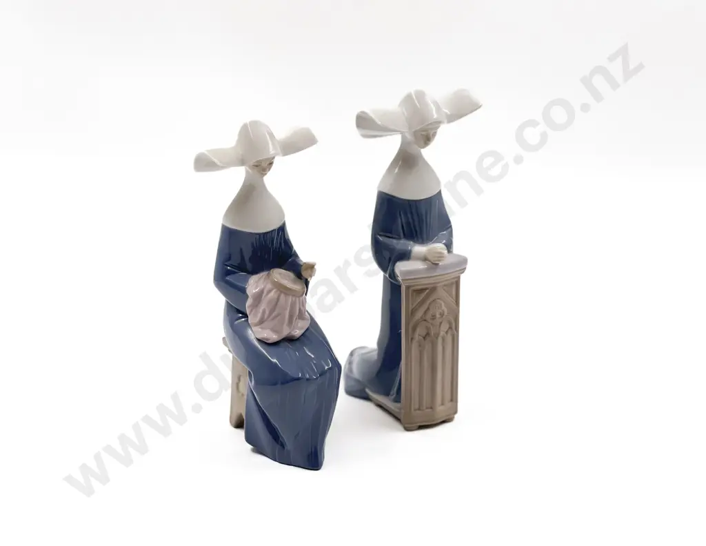 Two Lladro Nuns Image 1++