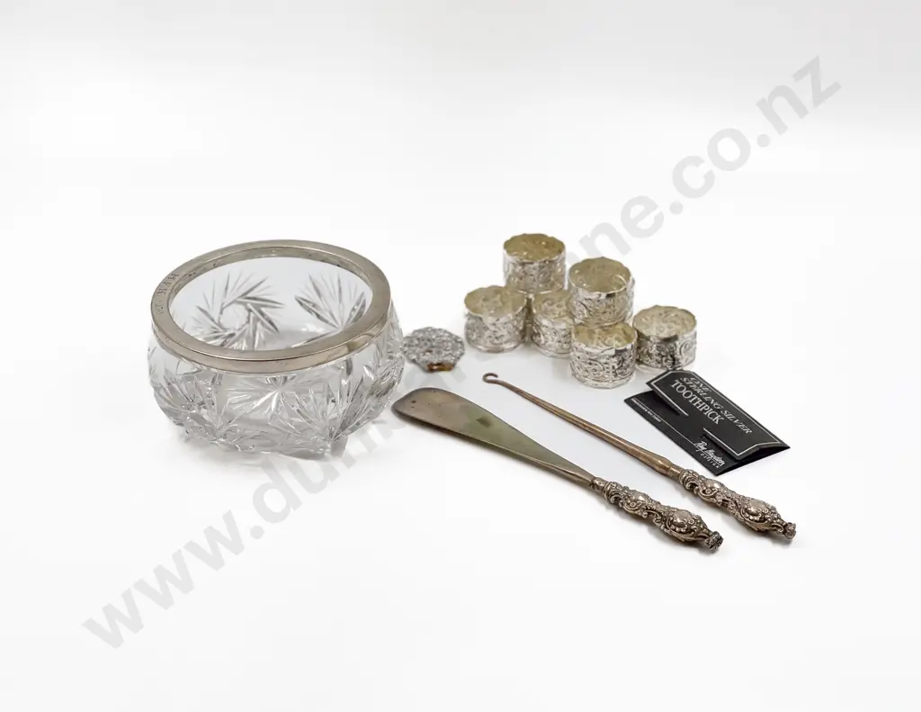 Qty of Assorted S/S and S/P Items in Crystal Bowl Image 1++