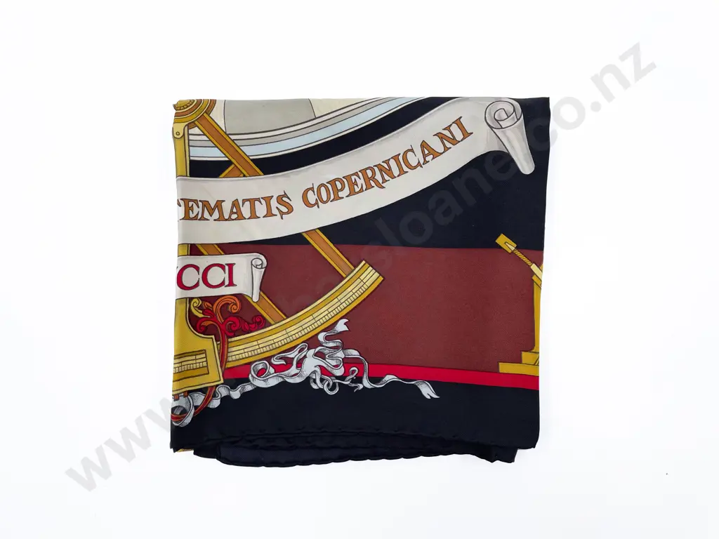 Gucci Silk Scarf Image 1++