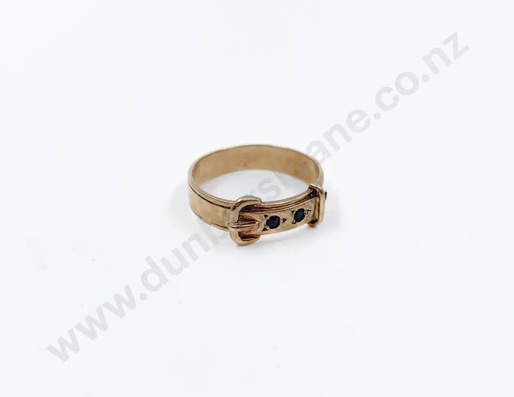 9ct Garnet Belt Buckle Band Ring Image 1++