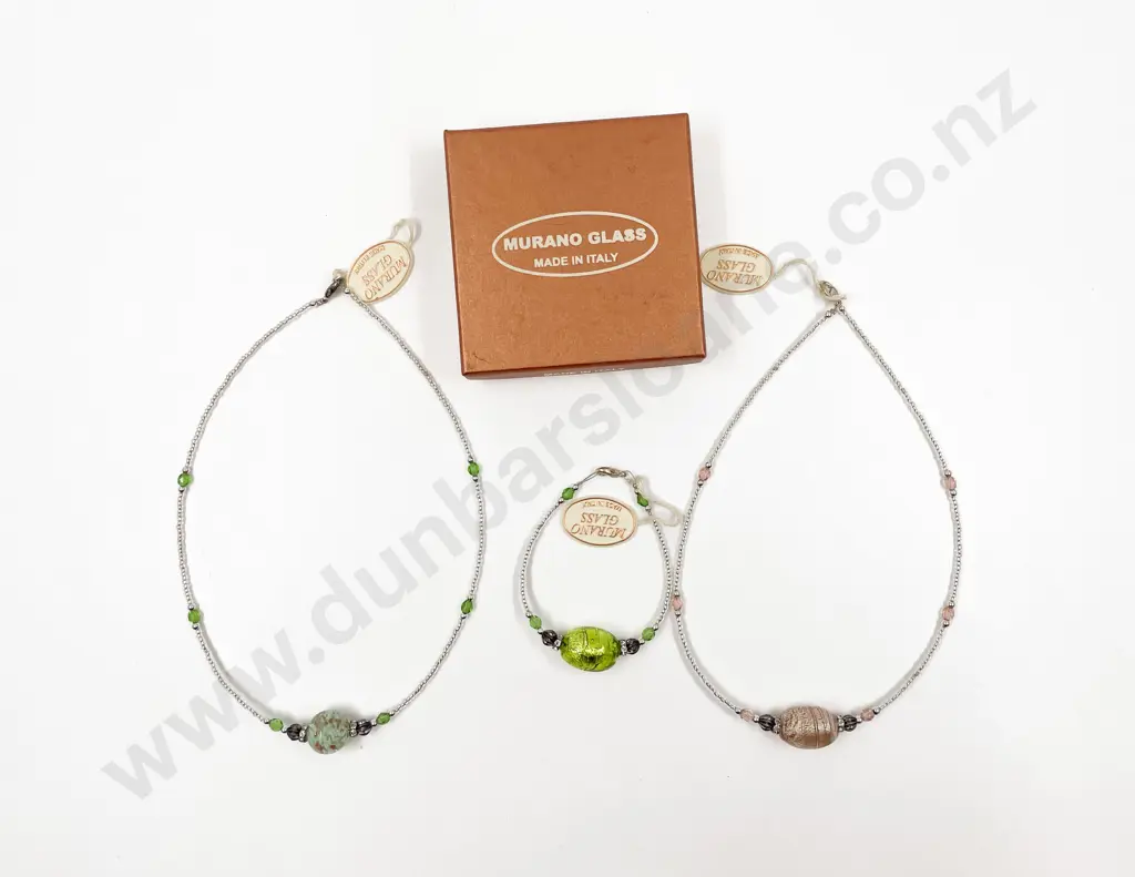 New Murano Glass Made in Italy Two Necklaces and Bracelet Image 1++