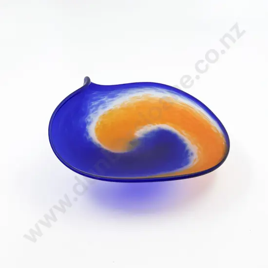 De Flute Art Glass Pedestal Dish
