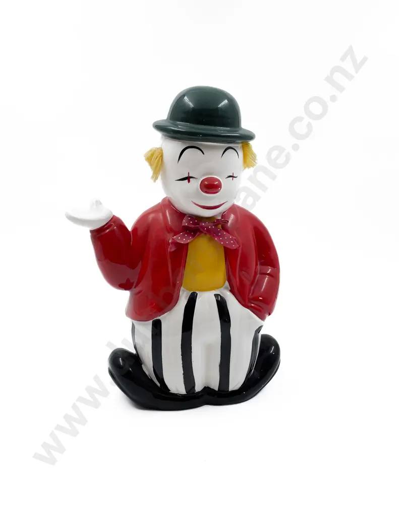Clown Form Money Box Image 1++