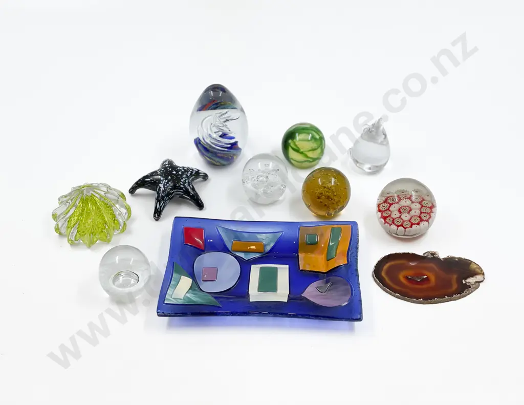 Box of Assorted Art Glass Image 1++