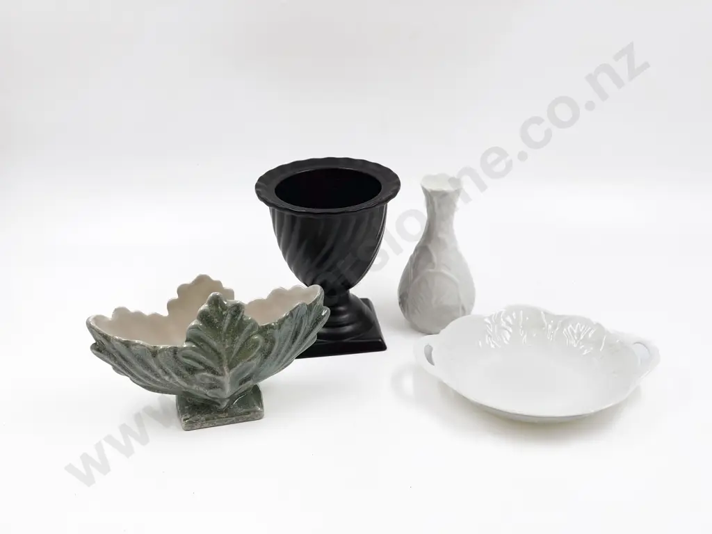 Elaine Goddard Pottery Vase and Three Assorted Image 1++