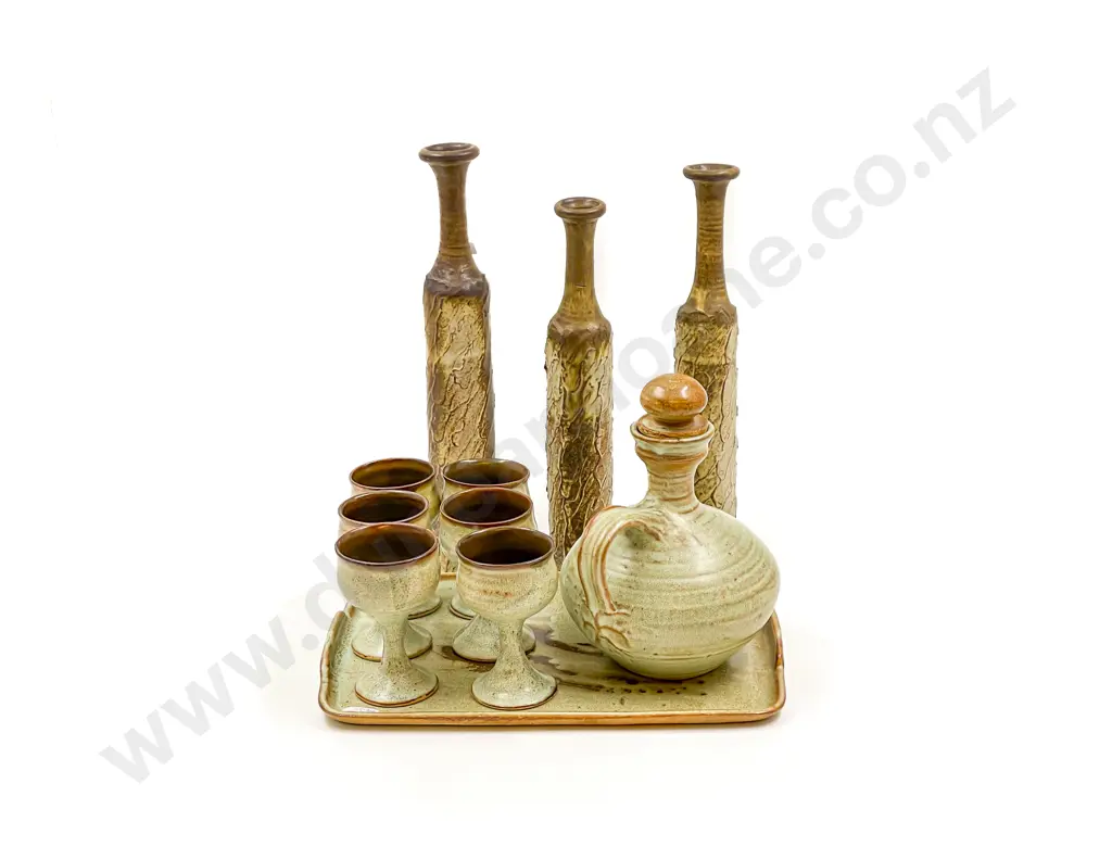 Qty of Assorted Pottery Image 1++
