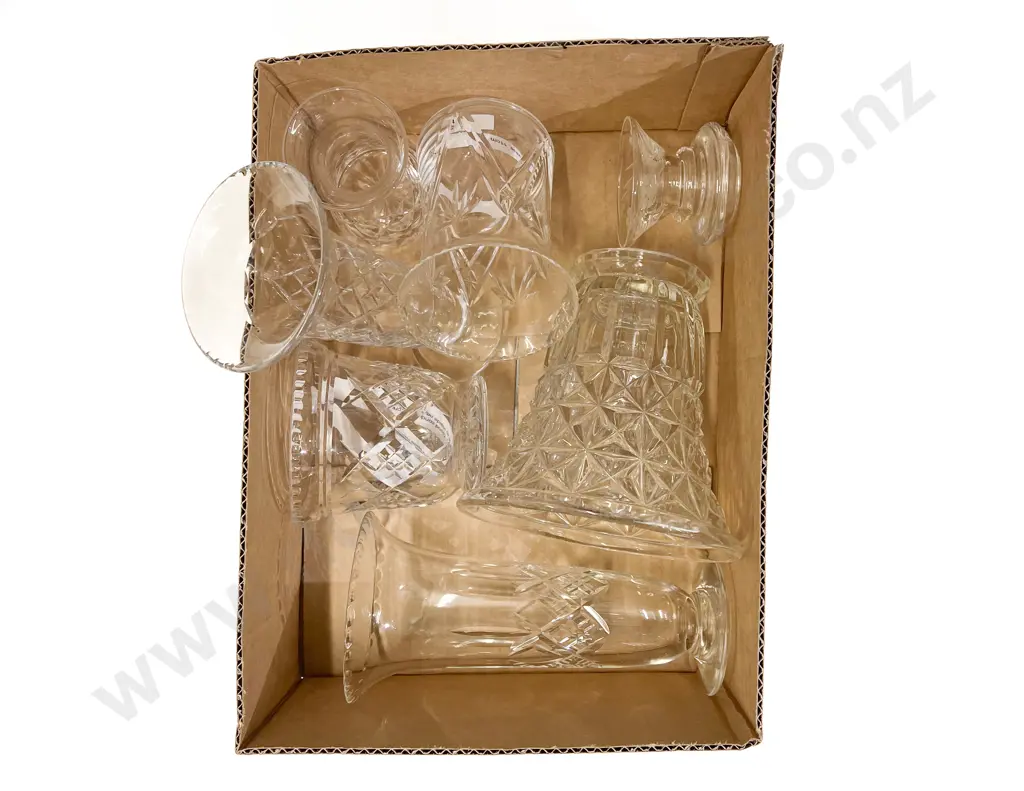 Qty of Assorted Crystal Vases etc. Image 1++