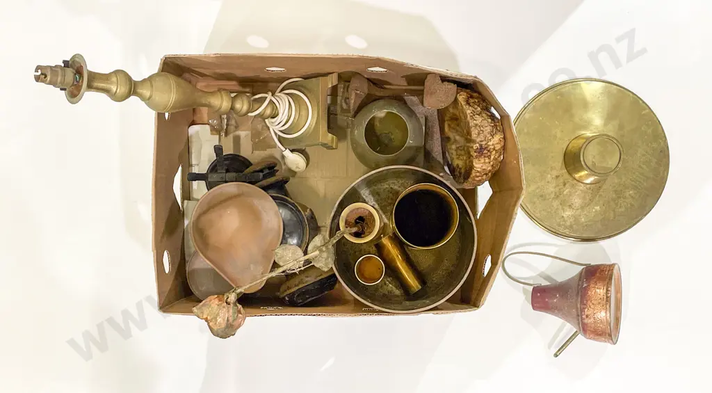 Qty of Assorted Metal Ware etc. Image 1++