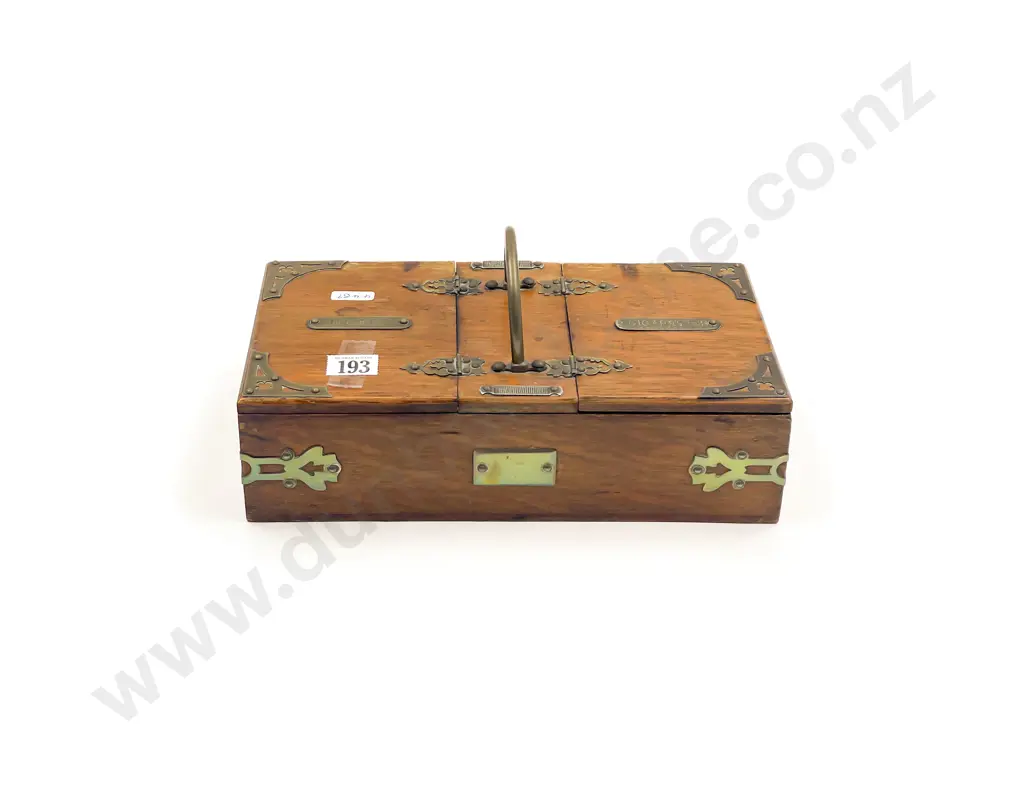 Vintage Cigar and Cigarette Box Image 1++