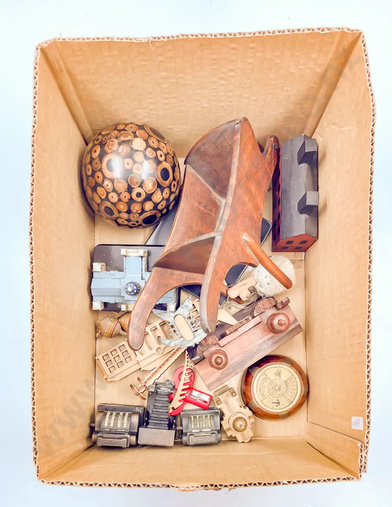 Qty of Assorted Vintage Woodware etc. Image 1++