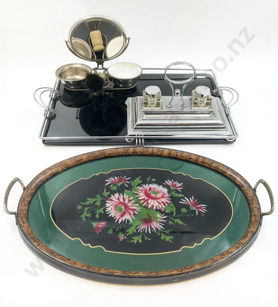 Two Decorative Trays with Shaving Stand and Inkwell *PHOTO CHANGE Image 1++