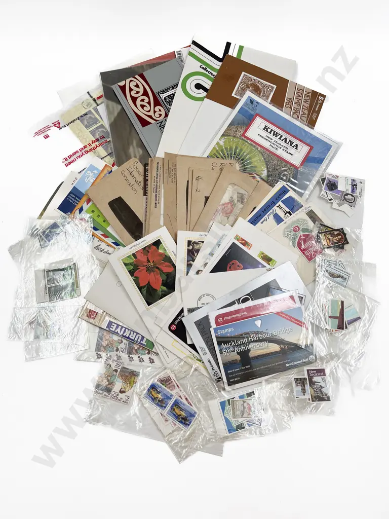 Qty of Assorted Mixed Stamps and Envelopes etc. Image 1++