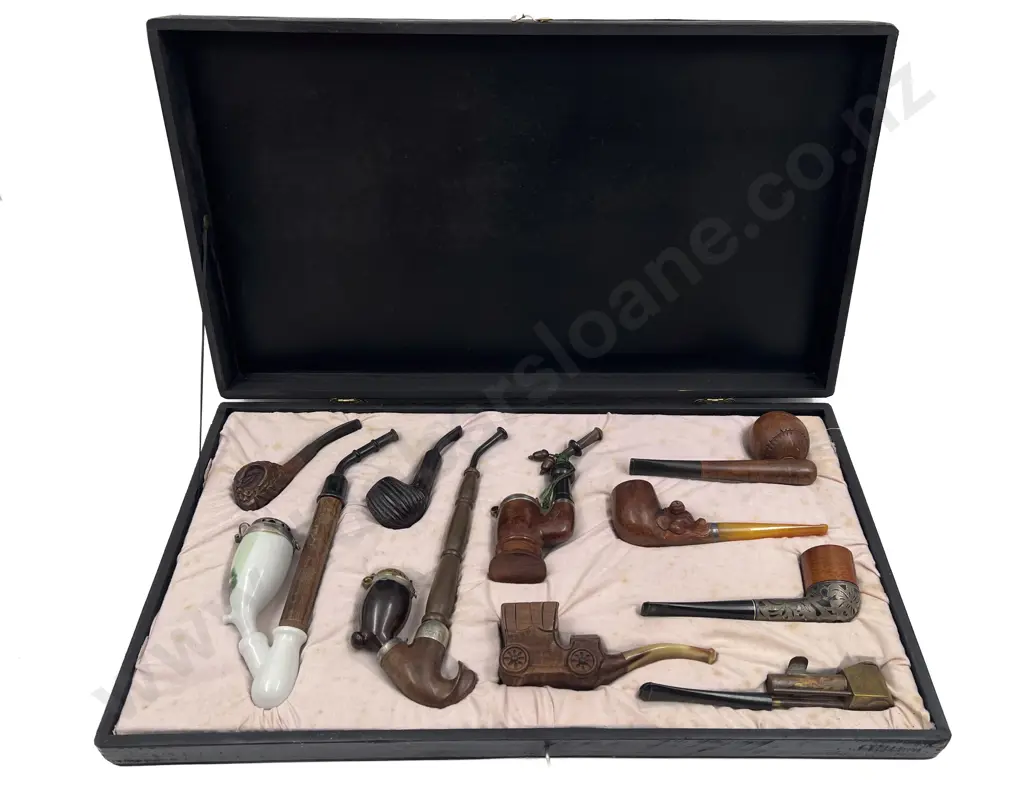 Cased Set of Ten Assorted Vintage Smoking Pipes Image 1++