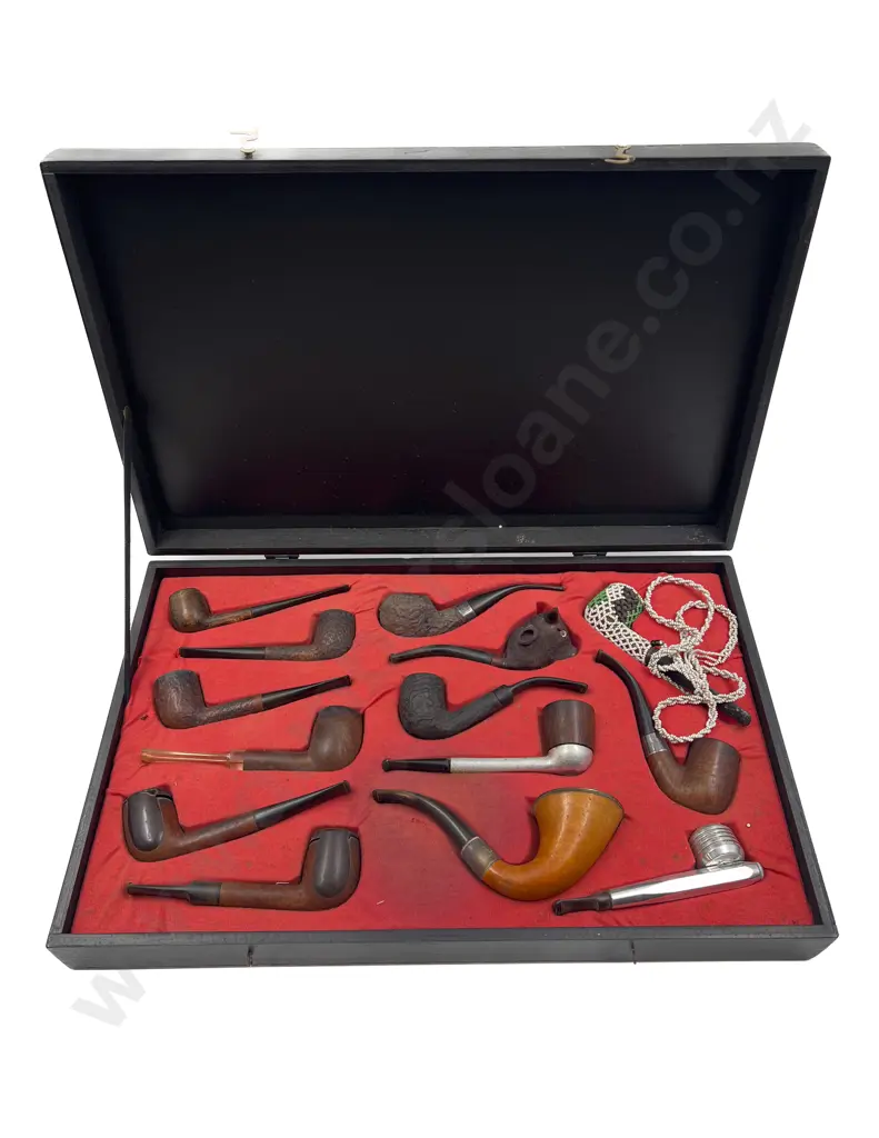 Cased Set of Fourteen Assorted Vintage Smoking Pipes Image 1++