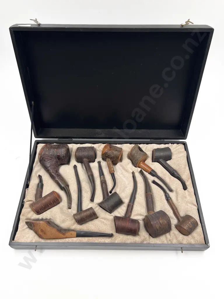 Cased Set of Twelve Assorted Vintage Smoking Pipes Image 1++