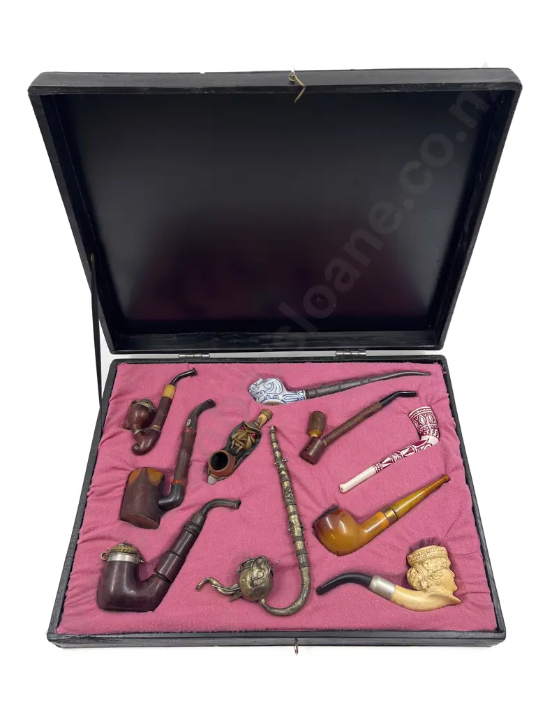Cased Set of Ten Assorted Vintage Smoking Pipes Image 1++