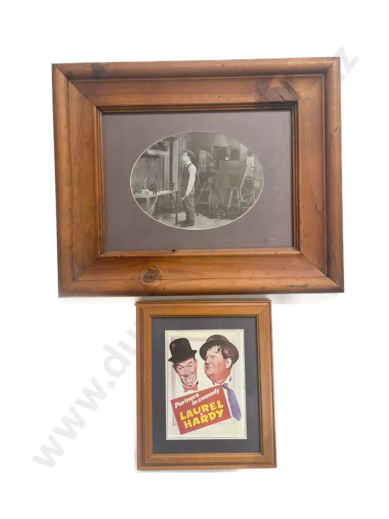 Poster of Marlon Brando together with Two Others Image 1++