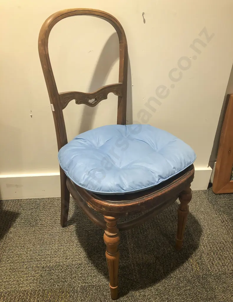 Four Assorted Side Chairs Image 1++