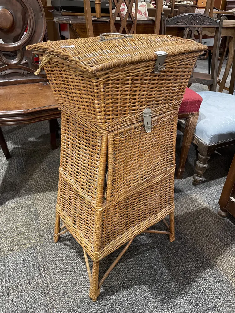 1930s Wicker Sewing Basket on Stand Image 1++