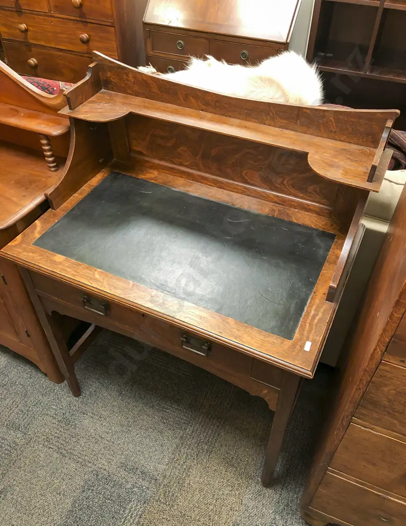 Arts and Crafts Oak Desk Image 1++