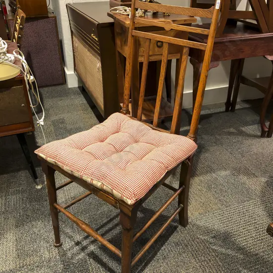 Oak Rush Seated Single Chair in Neat Proportions