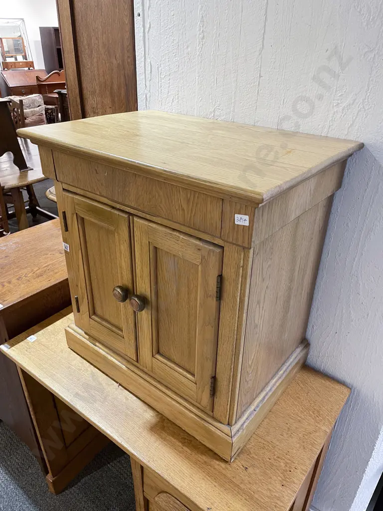 Two Door Entertainment Stand Image 1++