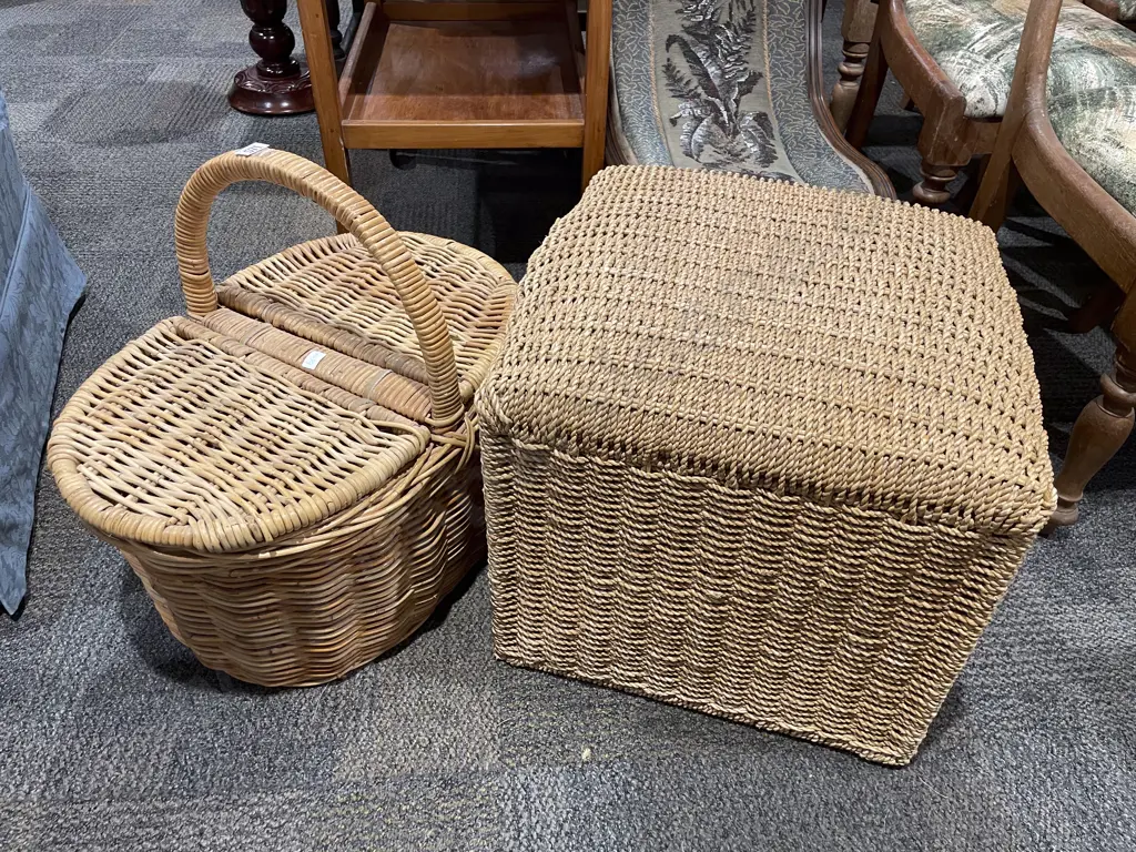 Wicker Picnic Basket together with Rattan Pouffe Image 1++