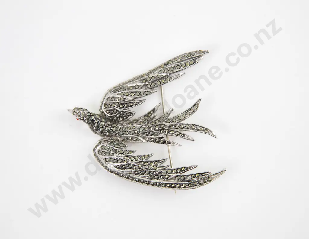 Marcasite Swallow Brooch Image 1++