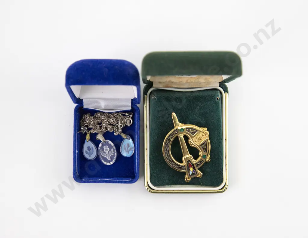 Collection of Assorted Scottish Jewellery Image 1++