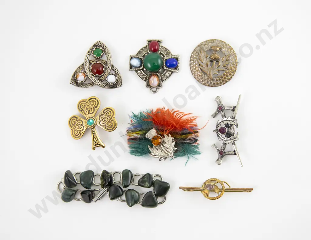 Collection of Assorted Scottish Jewellery Image 1++