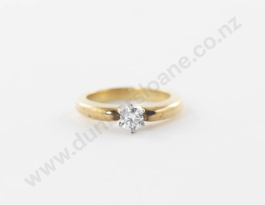 18ct Solitaire Diamond Ring Image 1++