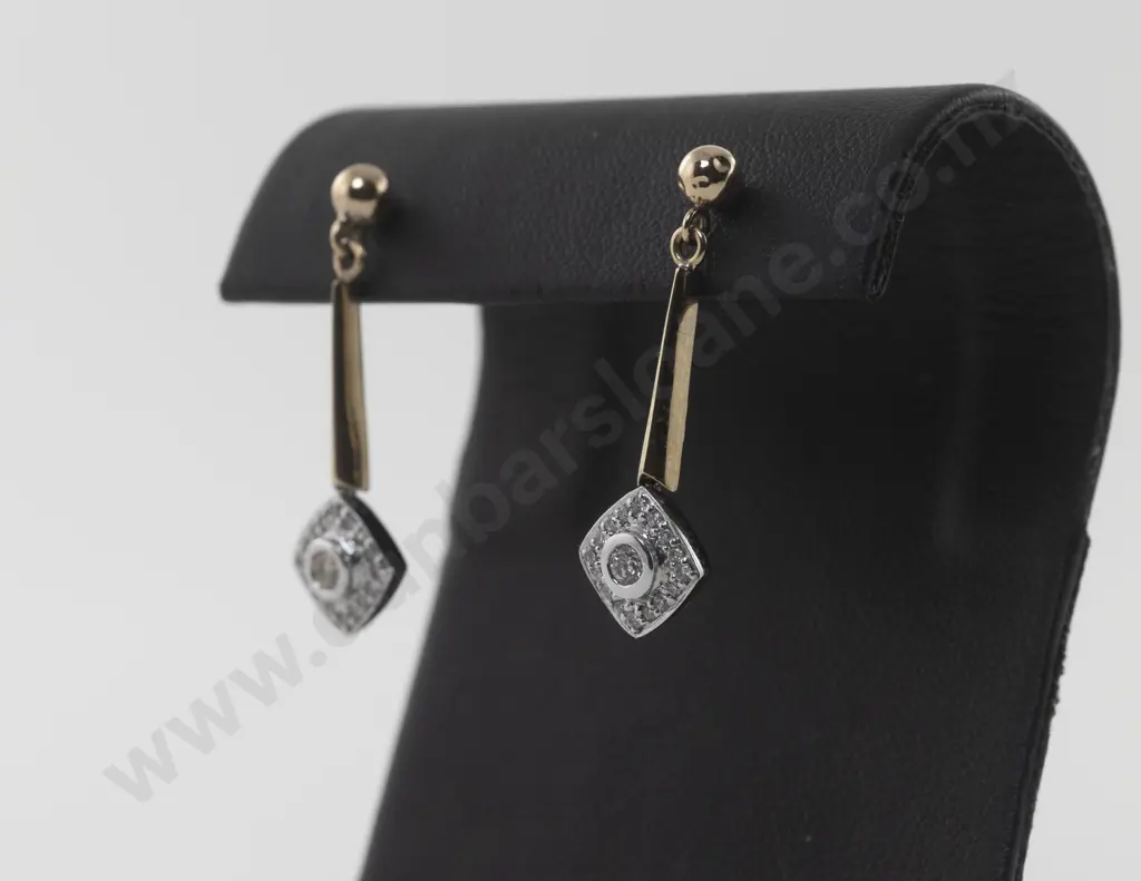 Pair 9ct 17Stone Diamond Pendant Drop Earrings Image 1++