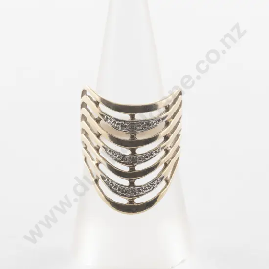 9ct Three Stone Diamond Dress Ring