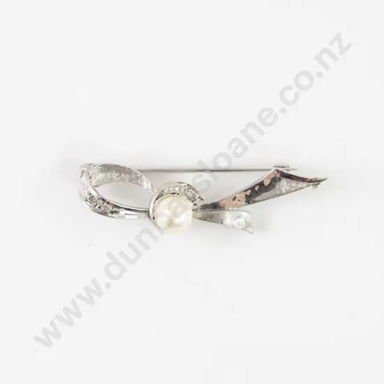 9ct White Gold Four Stone and Single Pearl Diamond Bow Brooch