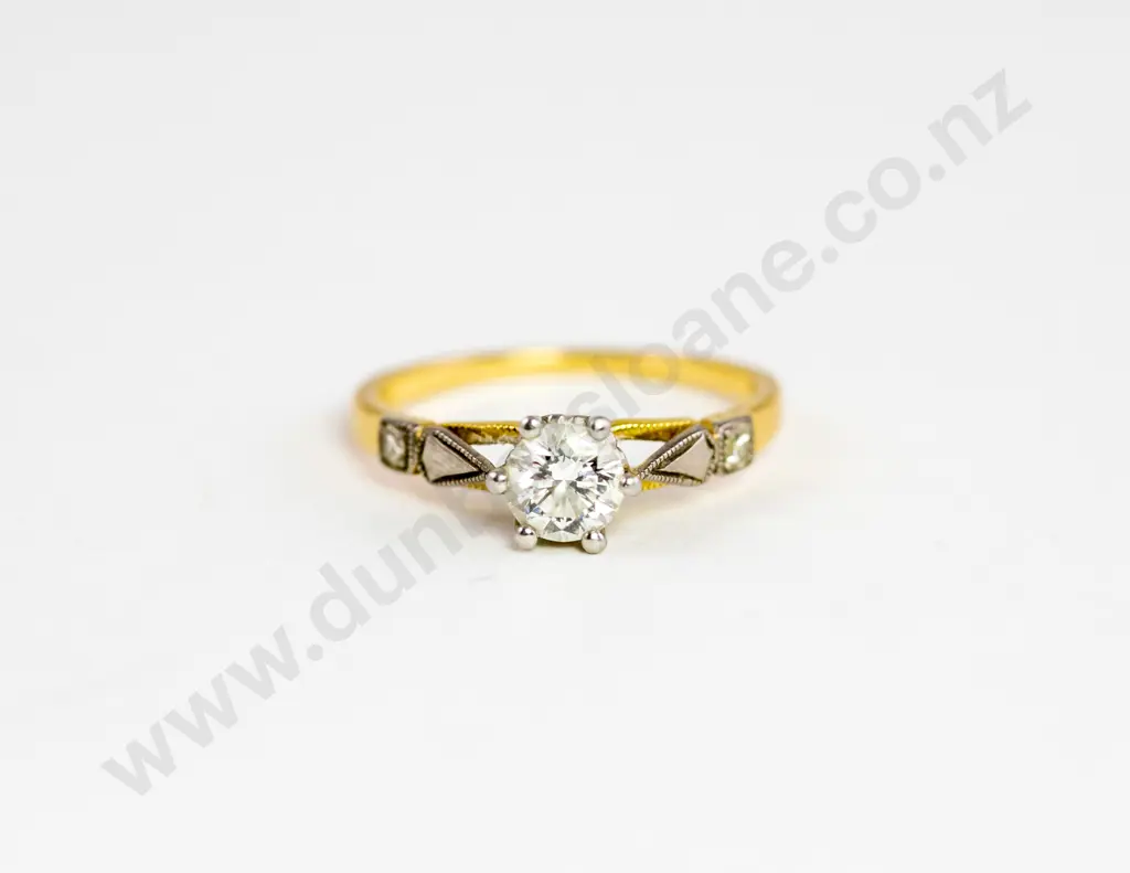 18ct Solitaire Diamond Ring Image 1++