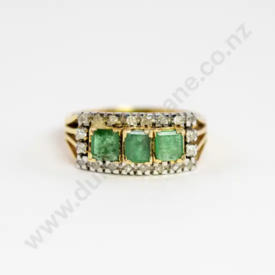 14ct 24Stone Diamond and Emerald Ring