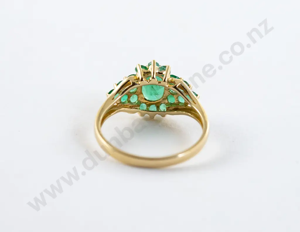 14ct 19Stone Emerald Cluster Ring Image 1++